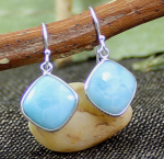 Looduslik larimari v&auml;&auml;riskiviga k&otilde;rvar&otilde;ngas, massiivne 925 sterlingh&otilde;bedast k&otilde;rvar&otilde;ngas, kingitus talle, pulmakingitus, raamiga k&otilde;rvar&otilde;ngas, naiste ehted