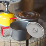 Titaanist matkakruusi kaas koos tee- ja kohvitassi kaantega reisimiseks r&ouml;stimiseks 61mm
