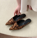 Moodsad Naiste Sussid Terava Ninaga Leopardimustriga Madalad Slip-on &Otilde;hukesed Madalad Kontsad Must Karusnahk Muster Vabaaja Mules Loaferid Must V&auml;litingimustes 35 leopardimustriline v&auml;rv