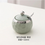 Keraamiline maitseainepurk lusikaga K&ouml;&ouml;gi maitseainete s&auml;ilituskarp, soola- ja piprapurk Kodumajapidamises kasutatavate s&auml;ilituspurkide keraamilise karbi pudel