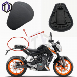 KTM DUKE 125/200/390 (2013-2017) Nahkistmete ja patjade komplekt