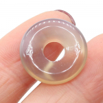 5 tk &Uuml;mar Looduslik Kivi Suure Auguga Helmed Tervendav Kristall V&auml;&auml;riskivi Lahtised Helmed Ehete Valmistamiseks DIY kaelakeed Tarvikud 18x18mm 5pcs/18x18mm