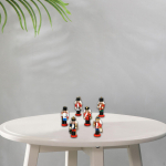 6 tk puidust p&auml;hklipureja figuurid, j&otilde;ulukaunistused lauaplaadile riputatavad nukum&auml;nguasjad With White Coat