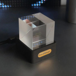 GeekMagic GIFTV Kristallkuubik Fotoesitlus Holograafiline Lauaarvuti Nutikas Ilmajaam Digitaalne Kell GIF-animatsioonide Albumiga must