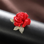 Temperament Klassikaline Teemantpunane Roos Pross Kvaliteetne &uuml;likond Aksessuaarid N&ouml;&ouml;pn&otilde;elad Naistele T&uuml;drukud Elegantsed Prossid Ehted Aksessuaarid punane