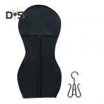 Lausriidest paruka hoiukott riidepuuga juuksepikendustarvikutega, hoidik kaasaskantav reisitolmukindel t&otilde;mblukuga paruka organiseerimiskott must