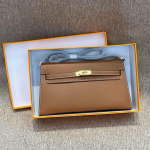 Luksuslik-kerge kitsenahaprindiga veisenahast Kelly kott, ehtsast nahast k&auml;ekott, &uuml;hes &otilde;las kandev crossbody kott, retro ja mitmek&uuml;lgne naiste kott Length 27x thickness 6x height 15cm kuldpruun v&auml;rv