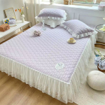 Voodipesu Ice Silk Lateks Voodi seelik Padjap&uuml;&uuml;r Kolmeosaline masinaga pestav Kokkupandav lateksmadrats Voodikate libisemiskindel 150*200cm valge