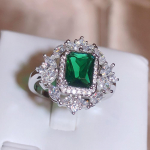 Vintage rohelised CZ s&otilde;rmes&otilde;rmused naiste peole Noble Aksessuaarid Kvaliteetsed Daami S&otilde;rmused Temperament Stiilis Retro Ehted Avatavad Reguleeritavad Ehted Resizable roheline