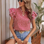 Naiste l&uuml;hikeste varrukatega V-kaelusega volangidega ruuduline vabaaja pluus S punane