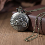 Luksuslikud meeste klassikalised mustad k&auml;ekellad meeste taskukell sulamist kvartskell Moodne naiste meeste kaelakeekell