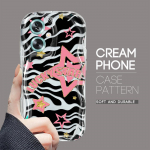 Armas koomiksimustriga kreemjas tekstuuriga korpus, lainelise servaga pehme silikoonkaanega telefoni&uuml;mbris OPPO Reno Realme jaoks Realme 10 valge