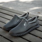 Veekindlad Kummikingad Meestele Vabaaja Slip-on Lamedad Mokassiinid Mees T&ouml;&ouml; Mitte-libisevad K&ouml;&ouml;gikingad Abikaasa Kalastamine Vihmasaapad Jalatsid 41 must