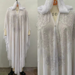 Pikk kapuutsiga keepkleit kuumliimitud strasskivide ja helmestega, moslemi abaya, elegantne, stiilne naister&otilde;ivas One Size