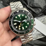 Seiko 5 Meeste GMT Terasrihm Veekindel Mehaaniline Kell P&auml;evakalendriga SSK001K1.