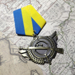 V&auml;ljam&otilde;eldud medal enne N&otilde;ukogude Liidu lagunemist Ukraina snaiprimedal, oliivkorolla, iidne ts&uuml;aan, kaasaegne k&auml;sit&ouml;&ouml; #1