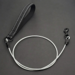 N&auml;rimiskindel koerarihm 4 jalga terasest trossiga koeraplii, peegeldava pehme polsterdatud k&auml;epidemega Tugev veekindel koerarihm kutsikak&ouml;is 4mm - 4ft must