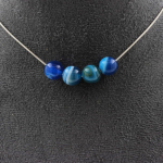 Collier - A Bijoux - Agate ruban&eacute;e bleu - 4 perles - Acier inoxydable - 45 cm
