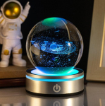 8cm 3D Maa Lasergraveeritud Kristallkera P&auml;ikeses&uuml;steemi Planeet Linnutee Galaktika Gloobus Klaaskera Astronoomia Kingitus Kodu Kaunistus 6cm