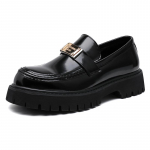 Uued luksuslikud vabaajajalatsid meestele Moodne kaubam&auml;rk Slip-on mokassiinid Itaalia ametlikud kingad Paksude talladega v&auml;lisjalatsid T&ouml;&ouml;kingad Mokassiinid 38 must