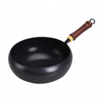 Traditsiooniline sepistatud rauast wok puidust kaanega, mittekleepuv, katmata raudpann, Jaapani k&ouml;&ouml;gin&otilde;ud gaasi-, induktsioon- ja elektripliitidele A