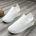 Suured jalatsid naistele 37-44 Suvised V&otilde;rk Hingavad Mugavad Slip-on Platvormkiilud Madalad tossud Naiste Zapatos De Mujer 37 valge