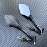 Paarid Mootorratta Mustad LED-suunatuled Tahavaatepeeglid 10mm Honda Suzuki Kawasaki Yamaha Ducati BMW T&auml;navat&otilde;ukeratta jaoks