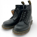 Uuev&auml;&auml;rsed Dr.Martens saapad 1460 NAPPA 8-augulised mustad meestele 11822002 Kasutatud