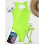 5 v&auml;rvi as&uuml;mmeetriline pitsiga tr&uuml;kitud naiste ujumisriided, &uuml;hes t&uuml;kis naiste ujumistrikoo k&otilde;rge jalaga l&otilde;igatud lilleline ujumiskost&uuml;&uuml;m, ujumine S kollane