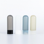 Meeste vedelikupudelid 4 komplekti Kosmeetiline n&auml;opesukreem k&auml;tekreem silindrilise voolikuga reisipudelid