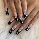 24 tk Black Punk v&otilde;ltsk&uuml;&uuml;ned Pikad Ballerina kunstk&uuml;&uuml;ned kivikiviga eemaldatava gradiendiga T&auml;iskattega k&uuml;&uuml;neotsad Jelly Gel Y2K Star Nail Art Decals