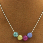 Pierres et Min&eacute;raux. Collier 4 perles Tourmaline multicolore 8 mm. Chaine en acier Collier femmes, hommes. Taille personnalisable.