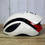 &Uuml;limalt kerge jalgrattakiiver maantee- ja m&auml;girattale universaalne mees ja naine jalgratturile hingav Interneti-kuulsuse jalgrattakiiver S