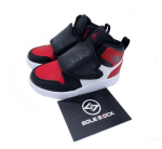 Sky Jordan 1 PS Bred Toe Retro tossud BQ7197-016 EU 35 must/punane