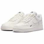 Nike Air Force 1 '07 Essential Sail Black HF1058-133 Naiste suurused EU 38 valge