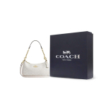 COACH Teri kunstnahast crossbody kott, &otilde;lakott keskmine naistele kriidivalge CV933-IMXU5 One Size 3 white