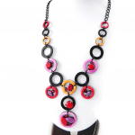 NOA [H8967] &ndash; disainerkaelakee 'M&eacute;lusine' punane roosa punane