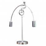 &Uuml;herattaline mees tasakaalukaunistus F&uuml;&uuml;sika Tasakaalum&auml;nguasi Metallist Tasakaalustamine P&ouml;&ouml;rlev v&auml;ikemees Kodukontori T&ouml;&ouml;lauaehitis S&uuml;nnip&auml;ev