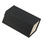 Prillide hoiukarp metallist n&ouml;&ouml;pidega Mitme kambriga &uuml;hev&auml;rvilise disainiga p&auml;ikeseprillid ehete hoiukarp 2Grids pruun