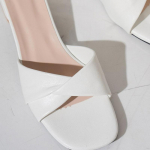 FASHION SHOES Meeste hingavad sporditossud Sportlikud jooksujalatsid naiste v&auml;litennise j&otilde;usaali treener 35 must