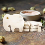 Crocon Marmorist Kivist Elevantikujulised Joogialused, Komplekt 4 tk &ndash; Elegantsed Lauajoogialused, K&ouml;&ouml;gidekoor, Tee ja Kohvi Joogialused (12 X 10 X 7 cm)