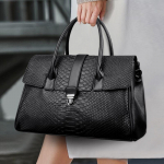 Krokodillimustriga kott, Moodne naiste kott, &Uuml;he &otilde;larihmaga crossbody Boston kott
