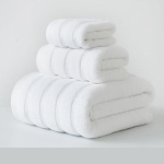 6-osaline &uuml;hev&auml;rviline puuvillane vannitootekomplekt koduks ja vannituppa - Saadaval mitmes v&auml;rvitoonis Bath Towel 70x140 puhas valge v&auml;rv