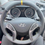 For Hyundai Elantra Avante i30 2012-2016 Hand-stitched non-slip red Leather black suede car Steering Wheel Cover style 3