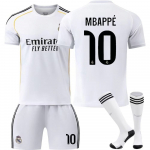 Real Madrid kodukomplekt 25/26 #10 Mbapp&eacute;&mdash;Sisaldab s&auml;rki, treeningtoppi ja sokke 16 valge