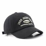Kevadsuvine pesapallim&uuml;ts Meeste ja naiste mood Tikandid M&uuml;ts Puuvillane Spordim&uuml;tsid Vabaaja retroh&otilde;ngulised Snapback-m&uuml;tsid 56-60cm must