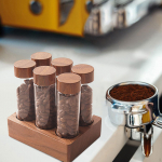 Kohviubade katseklaasid oad pudeli kanister puidust hoidiku aluse doseerimine