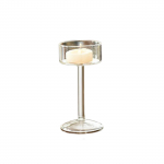 K&otilde;rge klaasist k&uuml;&uuml;nlahoidja l&auml;bipaistev teek&uuml;&uuml;nla k&uuml;&uuml;nlajalg Laua keskosa Elegantne pika varrega k&uuml;&uuml;nlajalg Pulmakaunistused S