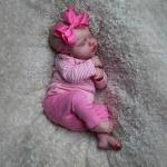 17-tolline simulatsioon beebi taass&uuml;nni nukk Loulou taass&uuml;nni nukk laste kingitus m&auml;nguasi roosa