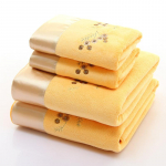 Mikrokiudr&auml;tikute komplekt Luksuslik pitsiga tikitud vannir&auml;tikute kinkekomplekt N&auml;or&auml;tik Vannir&auml;tik Kiiresti kuivavad froteer&auml;tikud 35*75cm+70*140cm